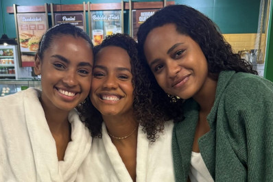 Jéssica Ellen, Gabz e Duda Santos posam juntas nos bastidores da Globo