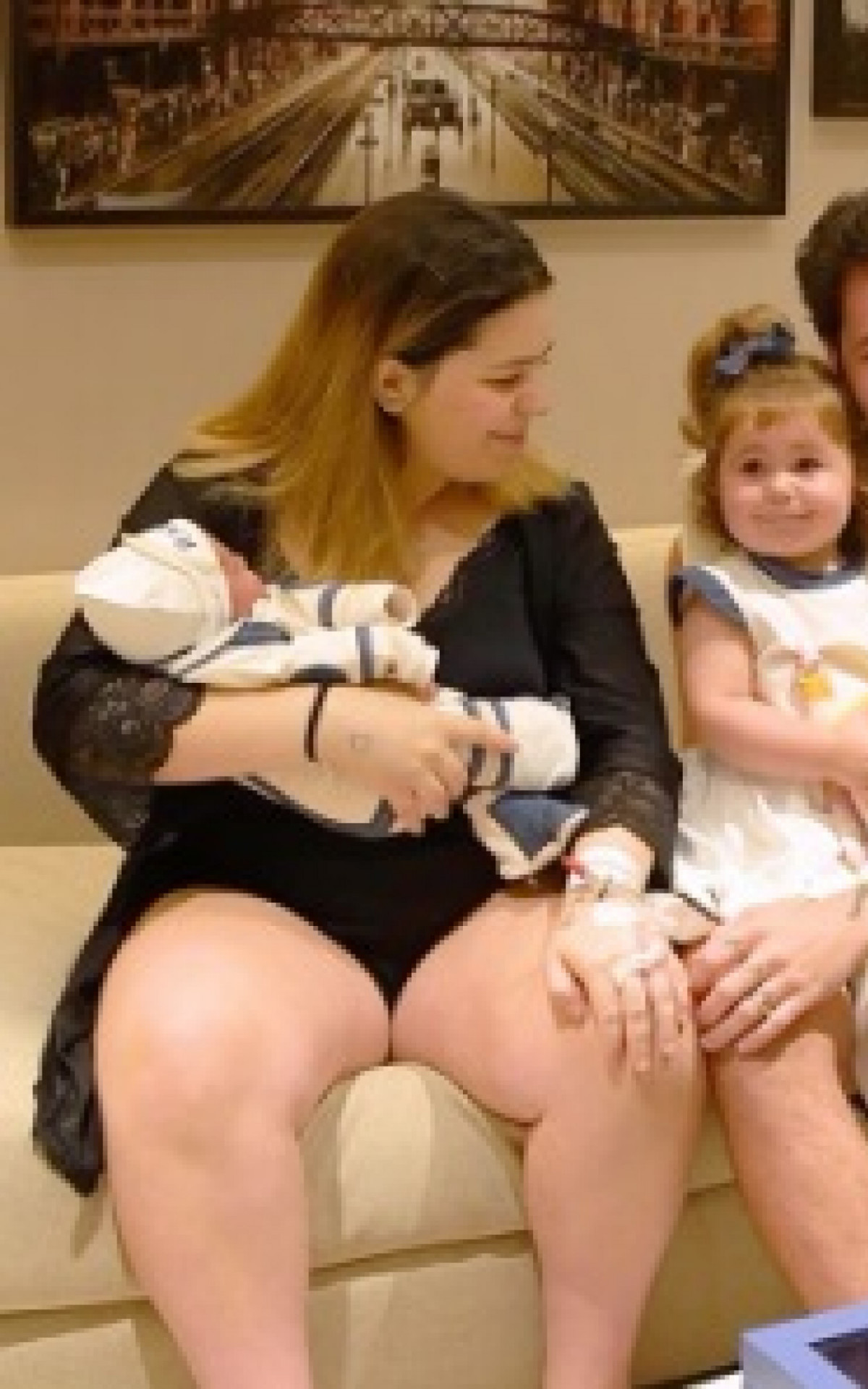 Viih Tube e Eliezer com os filhos Lua e Ravi  - Reprodução/Instagram