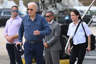 Biden chega a Manaus para visita histórica à Amazônia