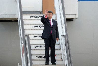 Presidente da China chega ao Rio para o G20