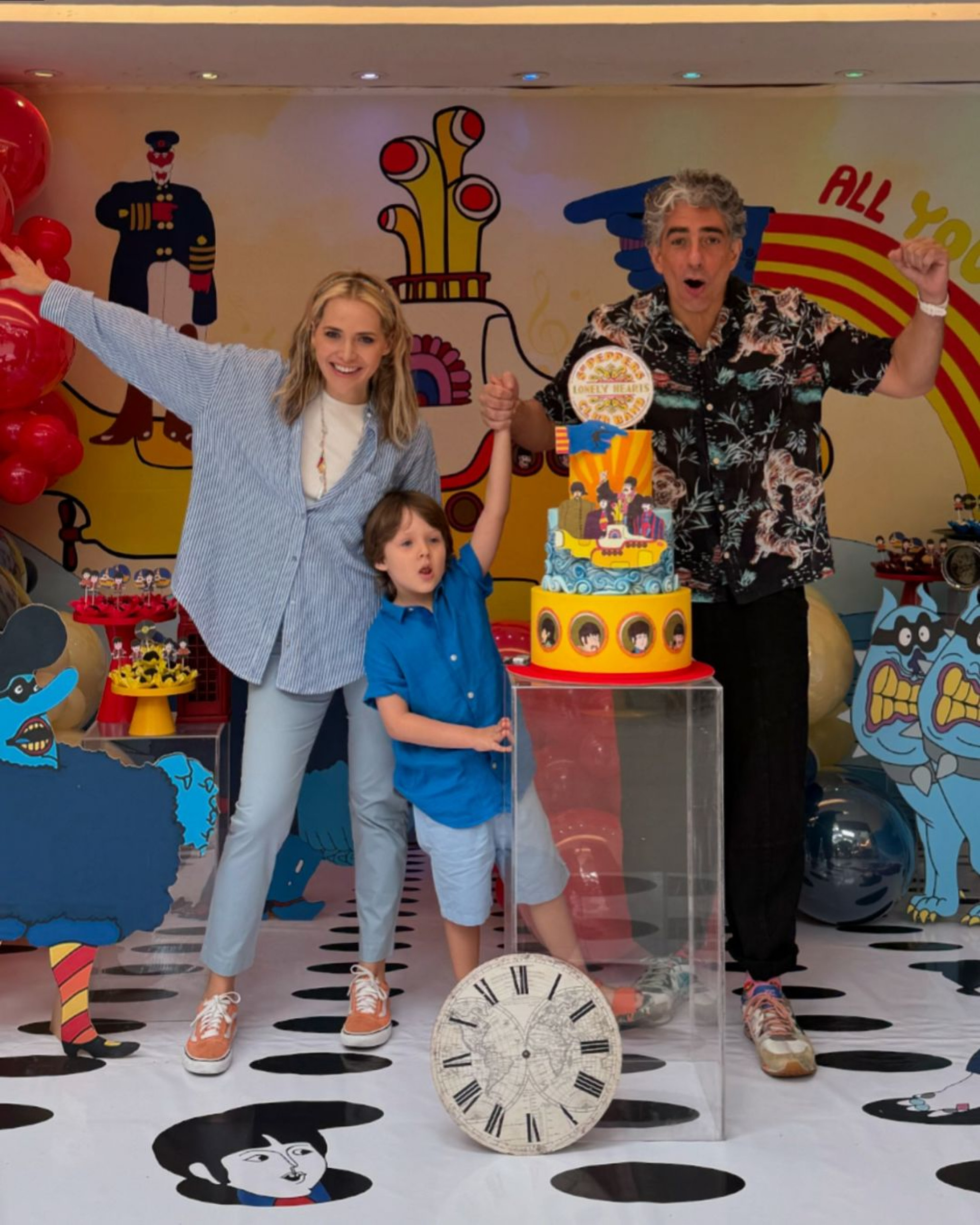 Letícia Colin celebra aniversário do filho ao lado do ex-marido, Michel Melamed - Reprodução / Instagram 