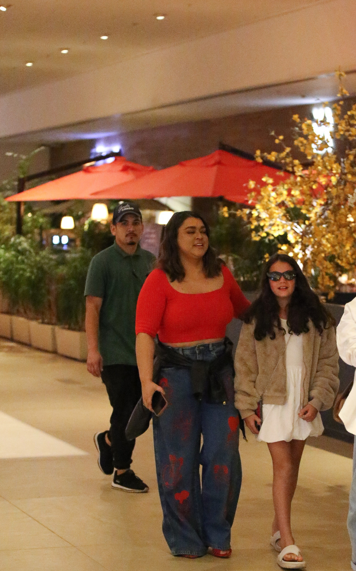 Preta Gil aproveitou um passeio em shopping do Rio 