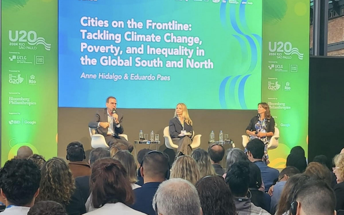 Evento é realizado no Armazém da Utopia, no Centro do Rio, reunindo os prefeitos e delegações de mais de cem cidades do mundo. 