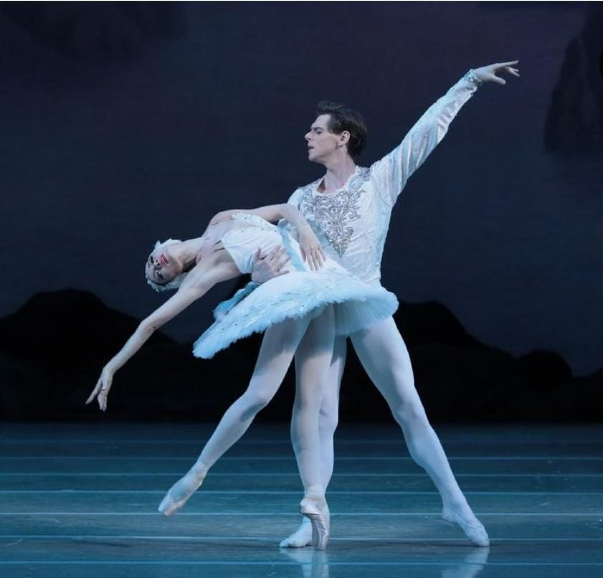 Vladimir iniciou sua carreira em 2003 no Teatro Mariinsky - Reprodução / Instagram