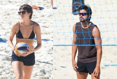 Agatha Moreira e Rodrigo Simas jogam vôlei em praia no Rio