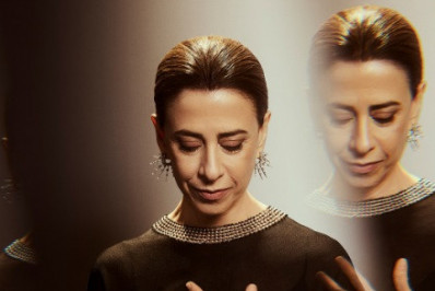 Início de um sonho? Academia do Oscar divulga foto deslumbrante de Fernanda Torres