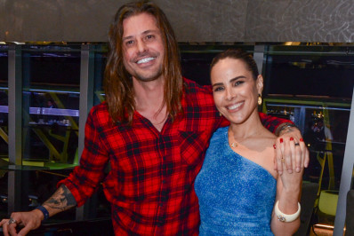 Famosos curtem shows no navio de Zezé Di Camargo