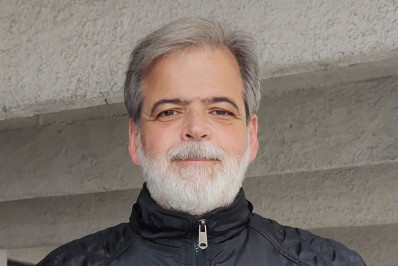 Com problema de saúde, ex-ator da Globo pede ajuda financeira em rede social