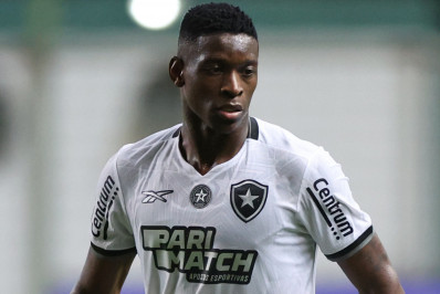 Mulher é presa por tentar extorquir Luiz Henrique às vésperas da final da Libertadores