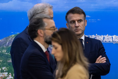 Macron critica autoridades haitianas após demissão de primeiro-ministro: 'Completamente idiotas'
