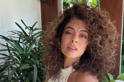 Juliana Paes entra no clima natalino e mostra preparativos para ceia: 'Que comecem os jogos'