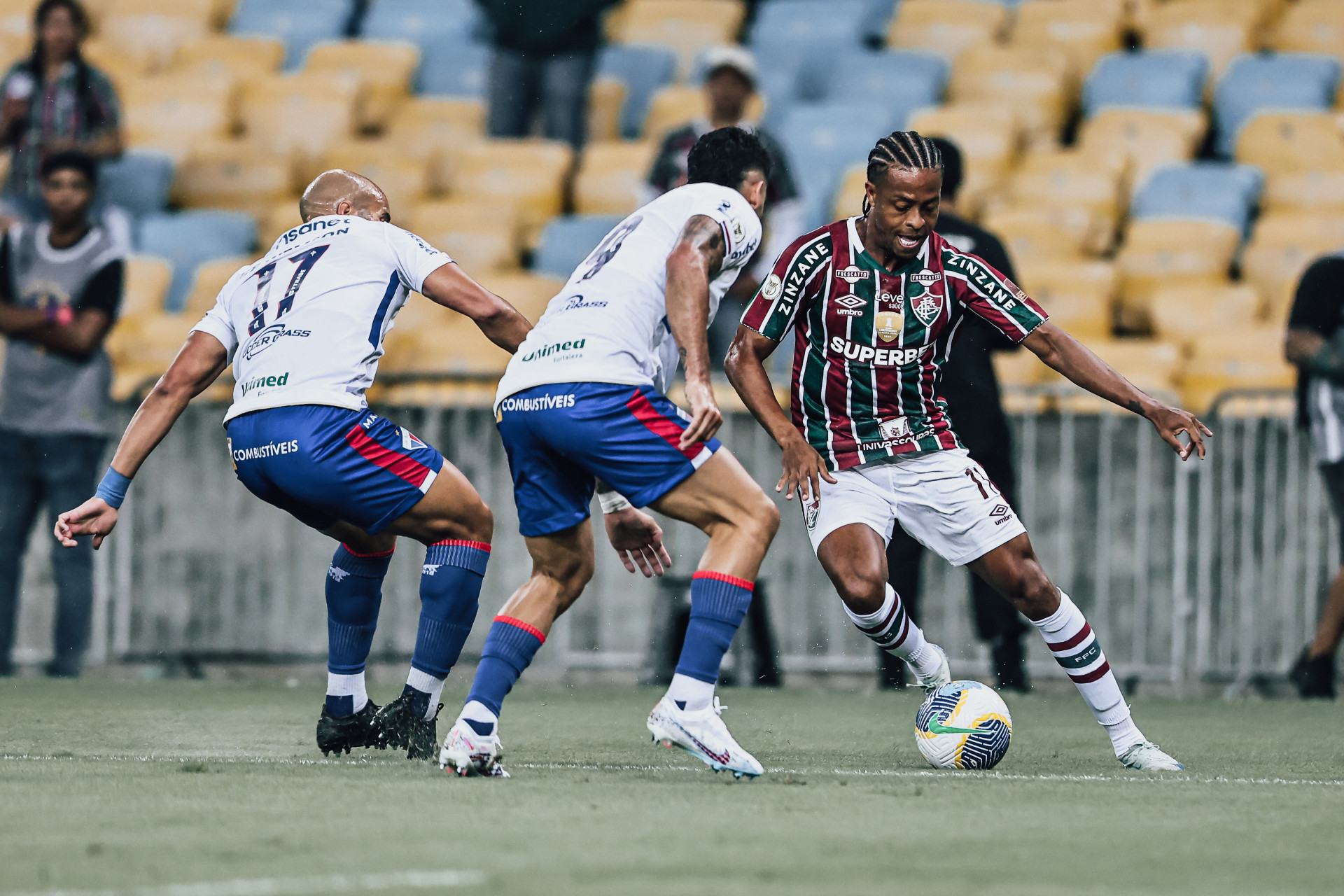 Keno foi um dos destaques do Fluminense no duelo com o Fortaleza - LUCAS MERÇON / FLUMINENSE F.C.