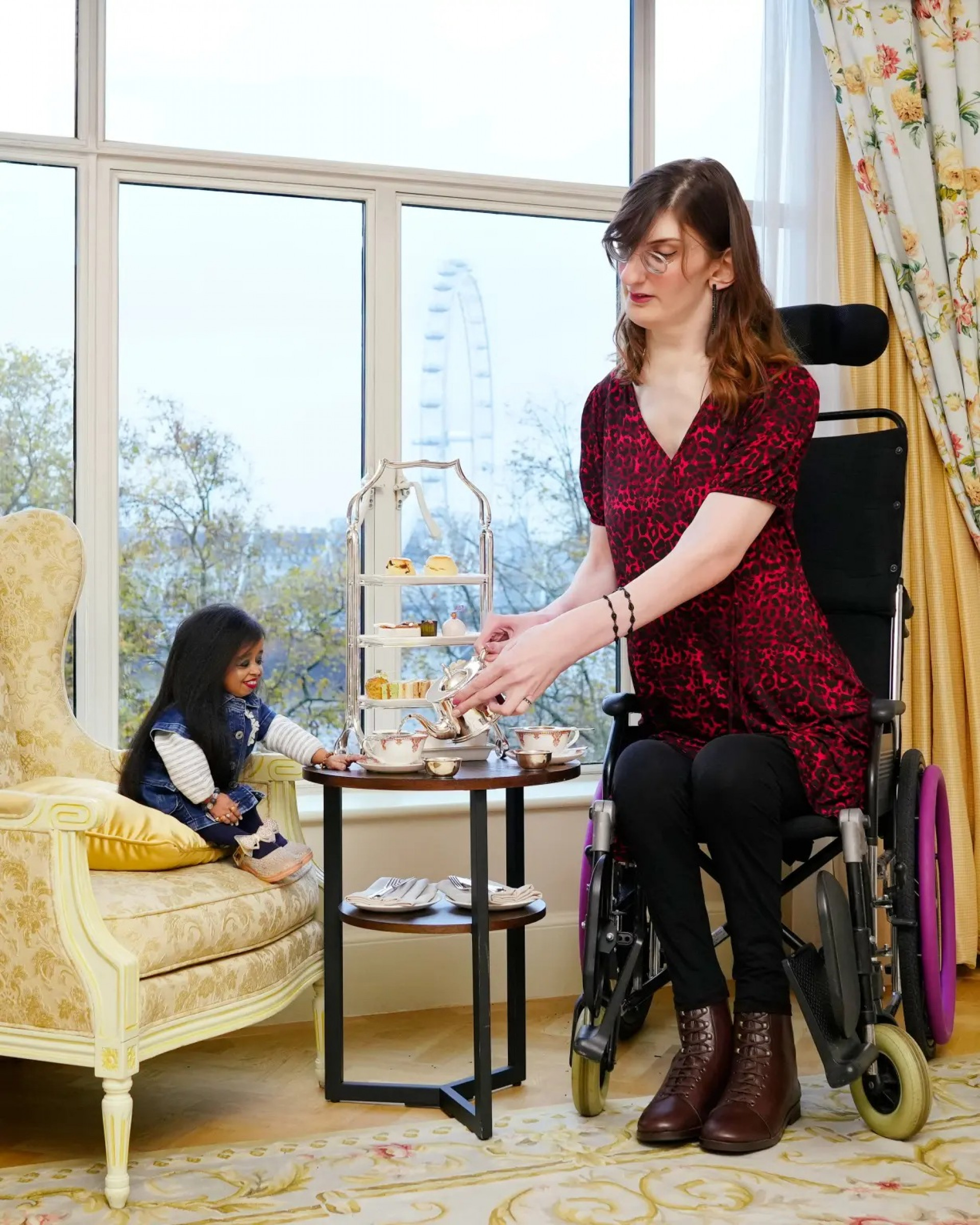 As mulheres se encontraram pela primeira vez no Reino Unido - Reprodução / Guinness World Records