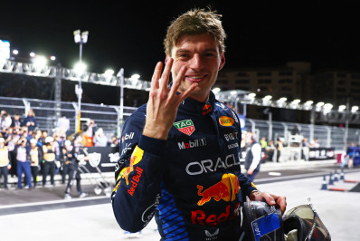Russell vence o GP de Las Vegas, mas Verstappen fatura o tetracampeonato da Fórmula 1