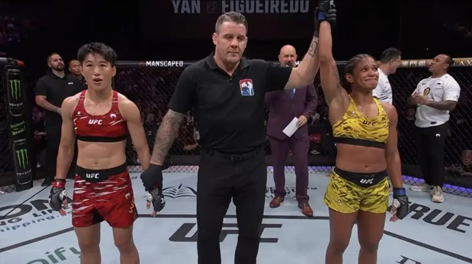 Gabriella Fernandes finalizou chinesa no UFC Macau e emplacou sua segunda vitória -  (Foto: Reprodução/UFC)