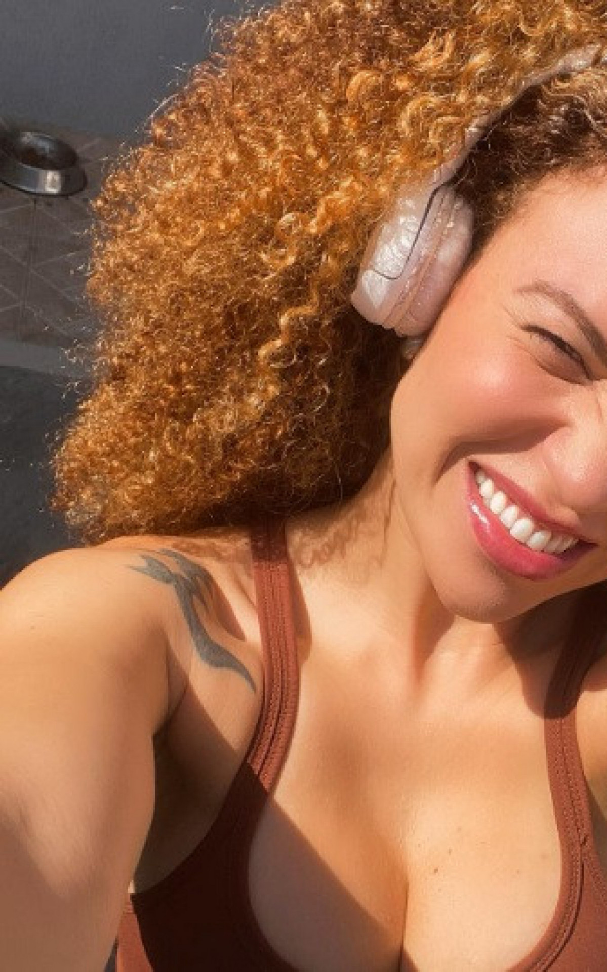 Cantora Ananda foi alvo de falas racistas de Ana Paula Minerato  - Reprodução/Instagram 