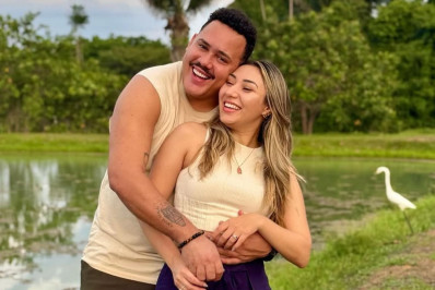 Ex-BBB Lucas Buda se declara para nova namorada com música romântica