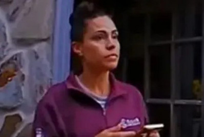 Mãe é presa por deixar filho de 10 anos voltar sozinho para casa 