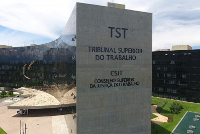 TST começa a julgar aplicação temporal da reforma trabalhista