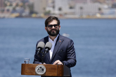 Presidente do Chile nega denúncia de assédio sexual contra menina de 10 anos