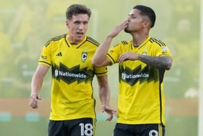 Botafogo apresenta proposta pelo atacante Cucho Hernández