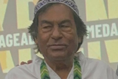 Escritor Ailton Krenak é condecorado com medalha pela Fundação Casa de Rui Barbosa