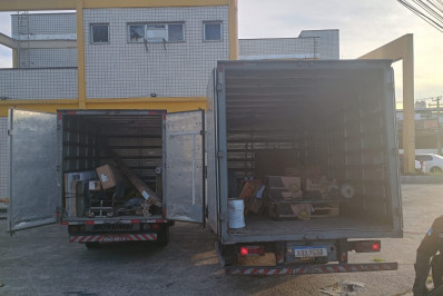 PM impede roubo de dois caminhões na Avenida Pastor Martin Luther King Jr.