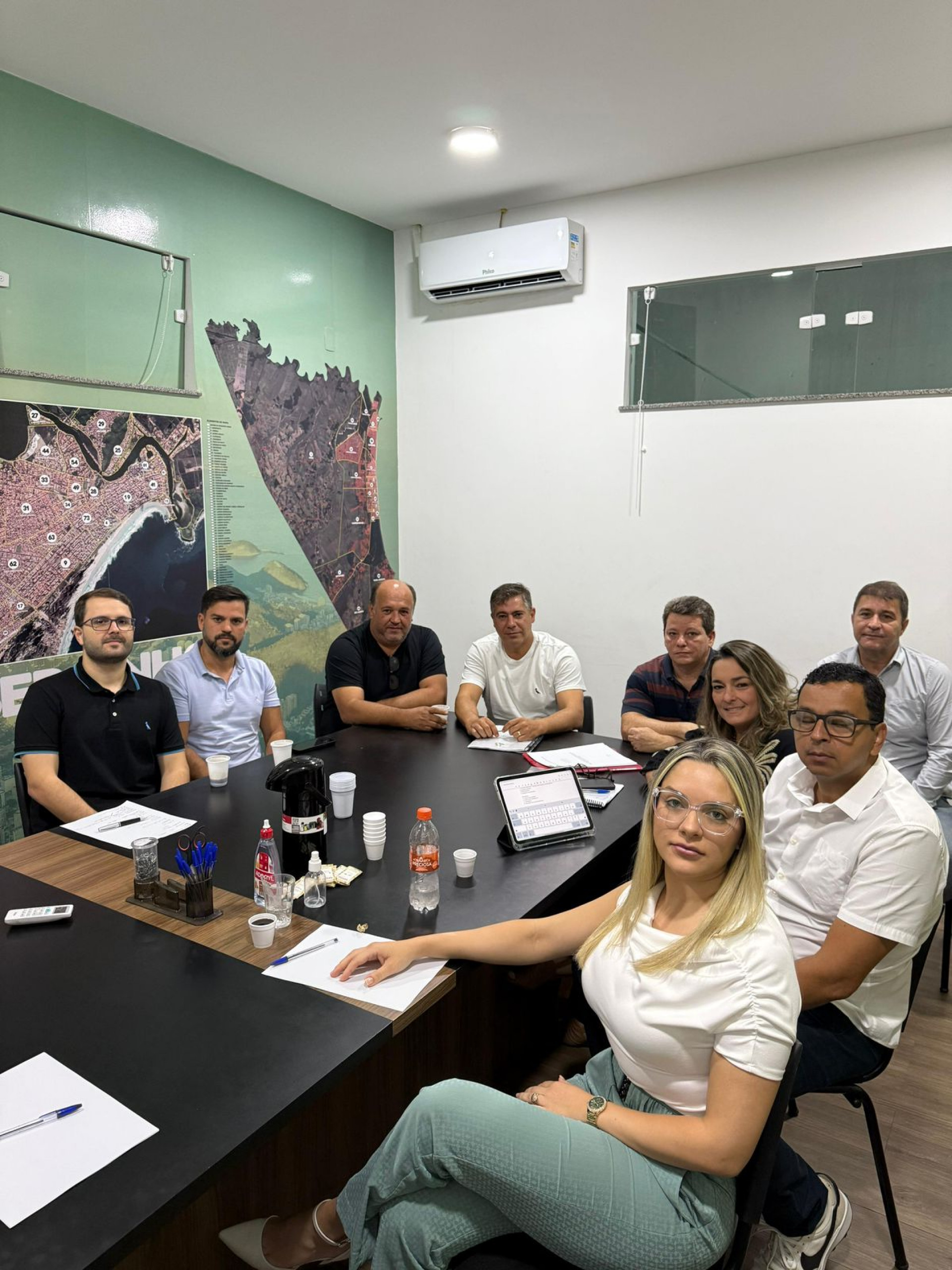 Miguel Alencar, Vereador recém eleito Vaguinho, Dr. Serginho, Vinícius Corrêa, Bia Trindade, Dr. Kiko Jorge, Drª. Jéssica Guimarães e Atanásio 