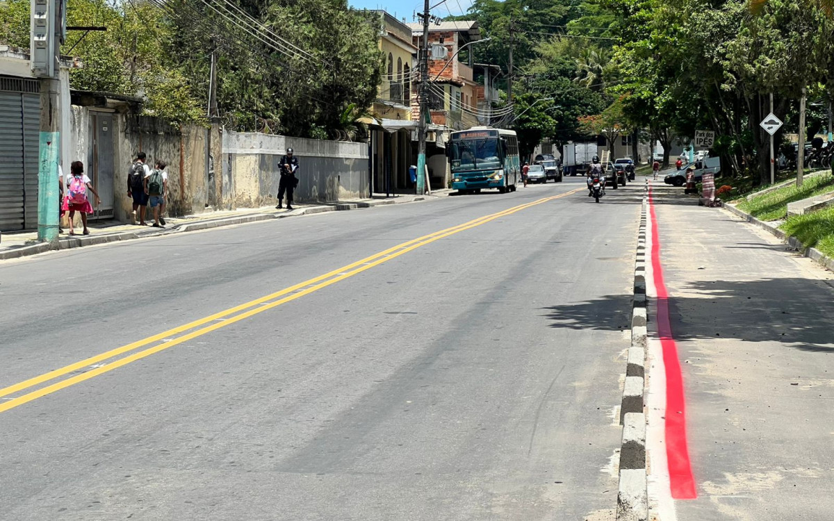 Avenida Zoelo Sola, em Três Rios recebe obras de revitalização