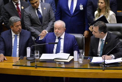 Lula afirma ter transformado Pacheco e Lira de inimigos em amigos