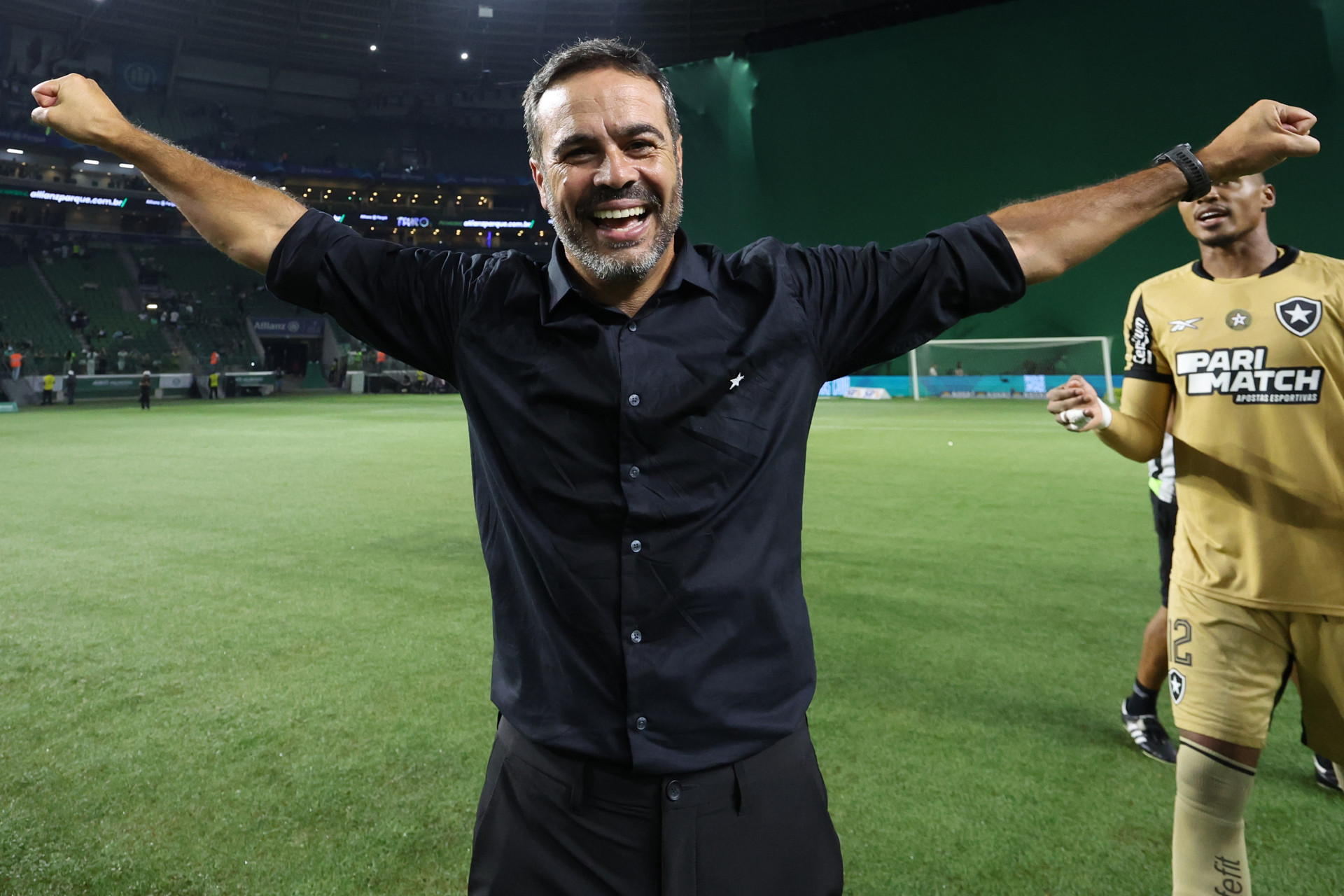 Artur Jorge celebra vitória do Botafogo - Vitor Silva / Botafogo