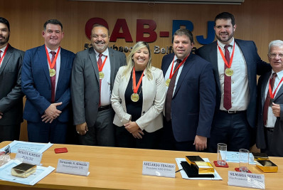 OAB de Belford Roxo homenageia advogados com a Medalha Personalidade Jurídica