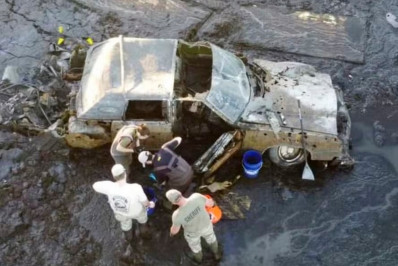 Carro encontrado em lago nos EUA pode conter restos mortais de casal desaparecido em 1980
