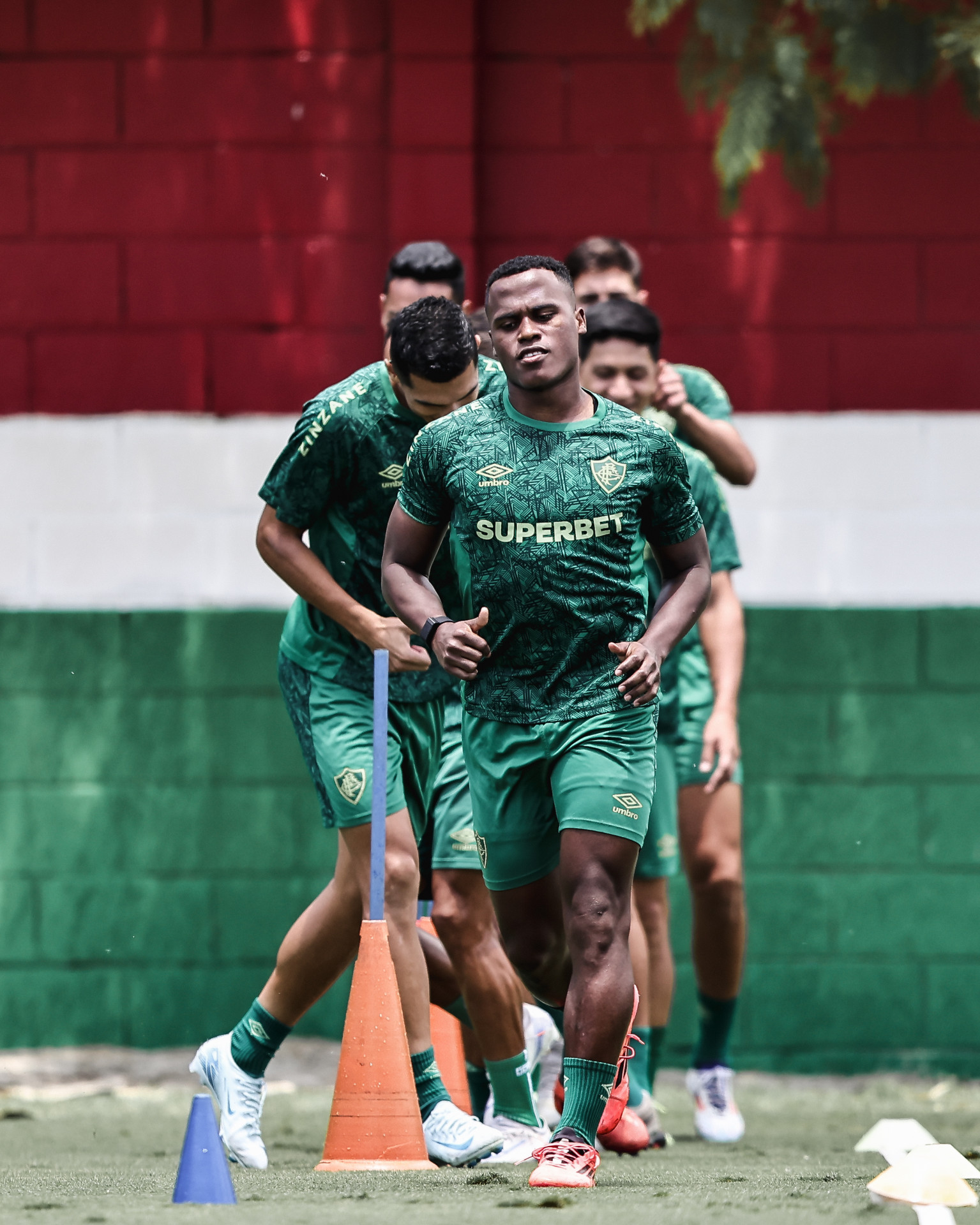 Jhon Arias em treino do Fluminense