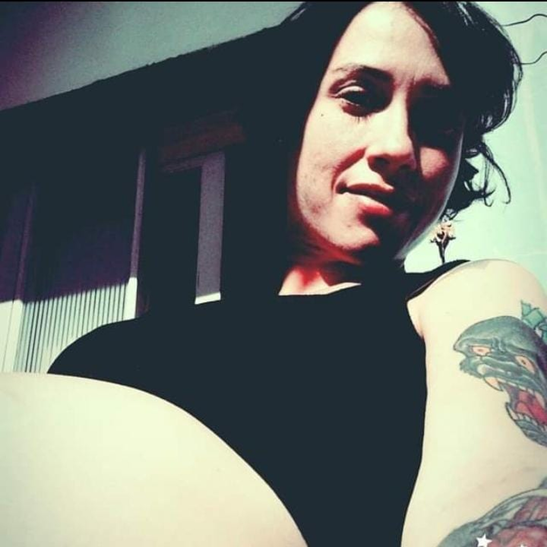 Registro da Polli com a filha na barriga - Divulgação