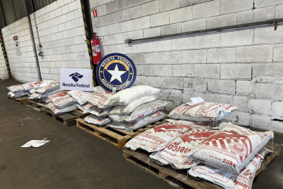 Receita Federal apreende R$ 300 milhões em cocaína no Porto de Itaguaí