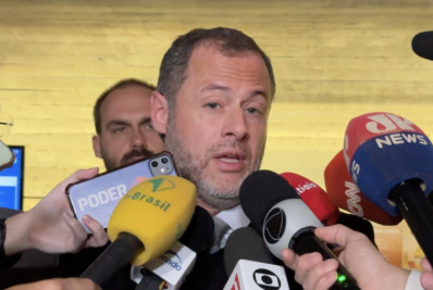 Advogado de Bolsonaro diz que ele teria sido traído por militares golpistas