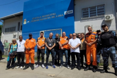 Simulado de desocupação mobiliza escola em Xerém