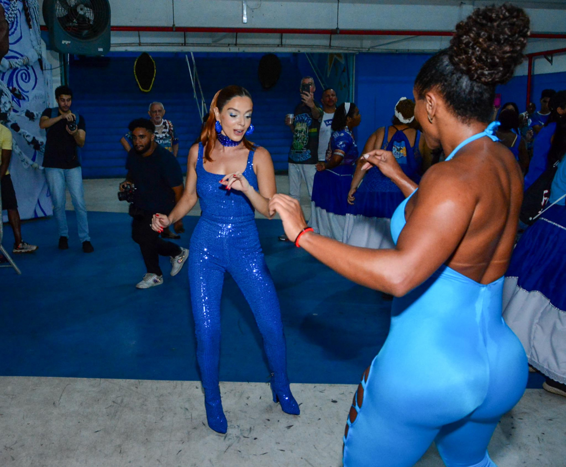 Giovanna Lancellotti e Carla Cachoeira - Webert Belicio/ Agnews