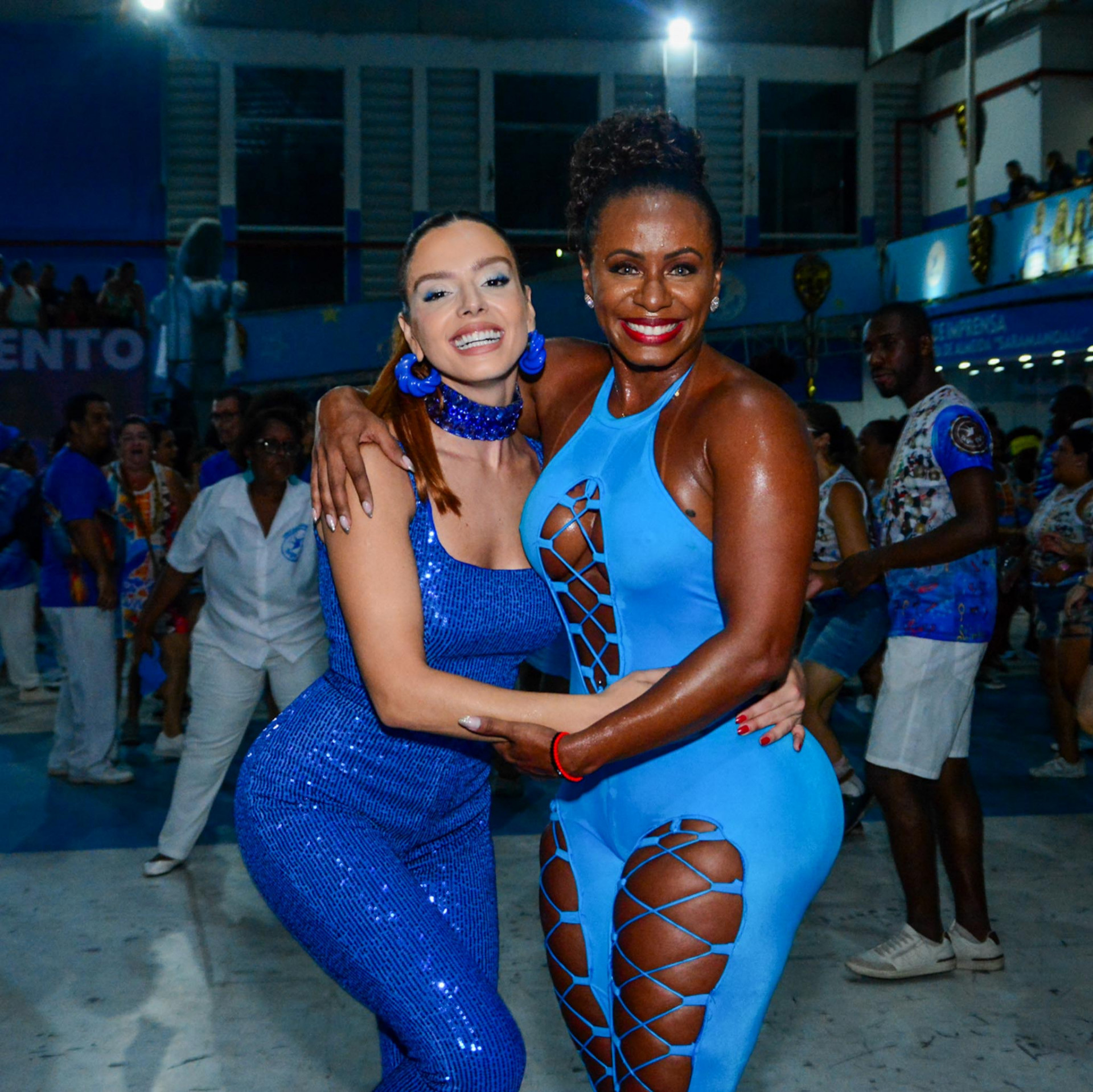 Giovanna Lancellotti e Carla Cachoeira - Webert Belicio/ Agnews
