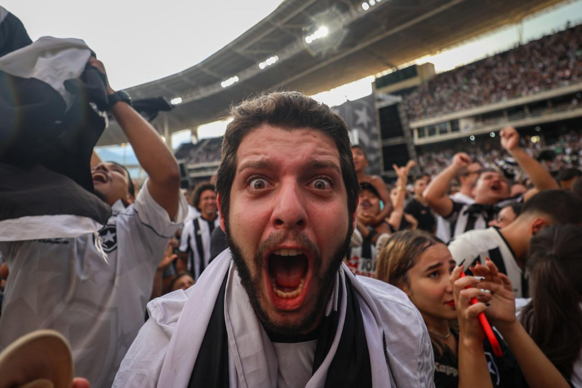 Torcida do Botafogo fez a festa com o título da Libertadores  - Renan Areias/ Agência O Dia