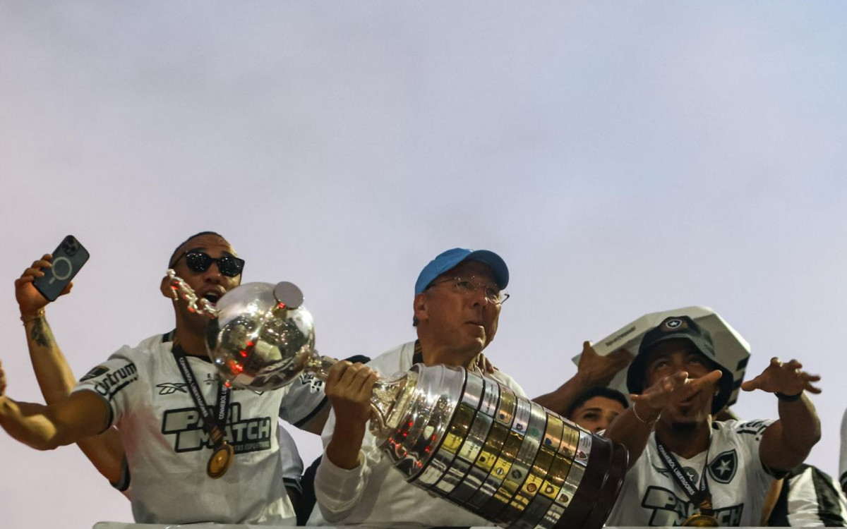 Comemoração do título da Libertadores da América na enseada de Botafogo 