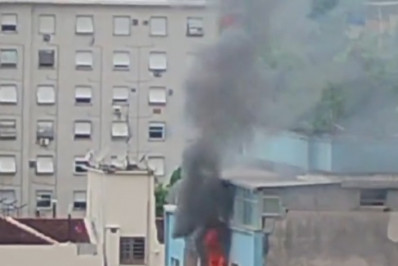 Incêndio atinge apartamento na Glória