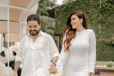 Yudi Tamashiro e Mila Braga descobrem sexo de bebê em chá revelação 