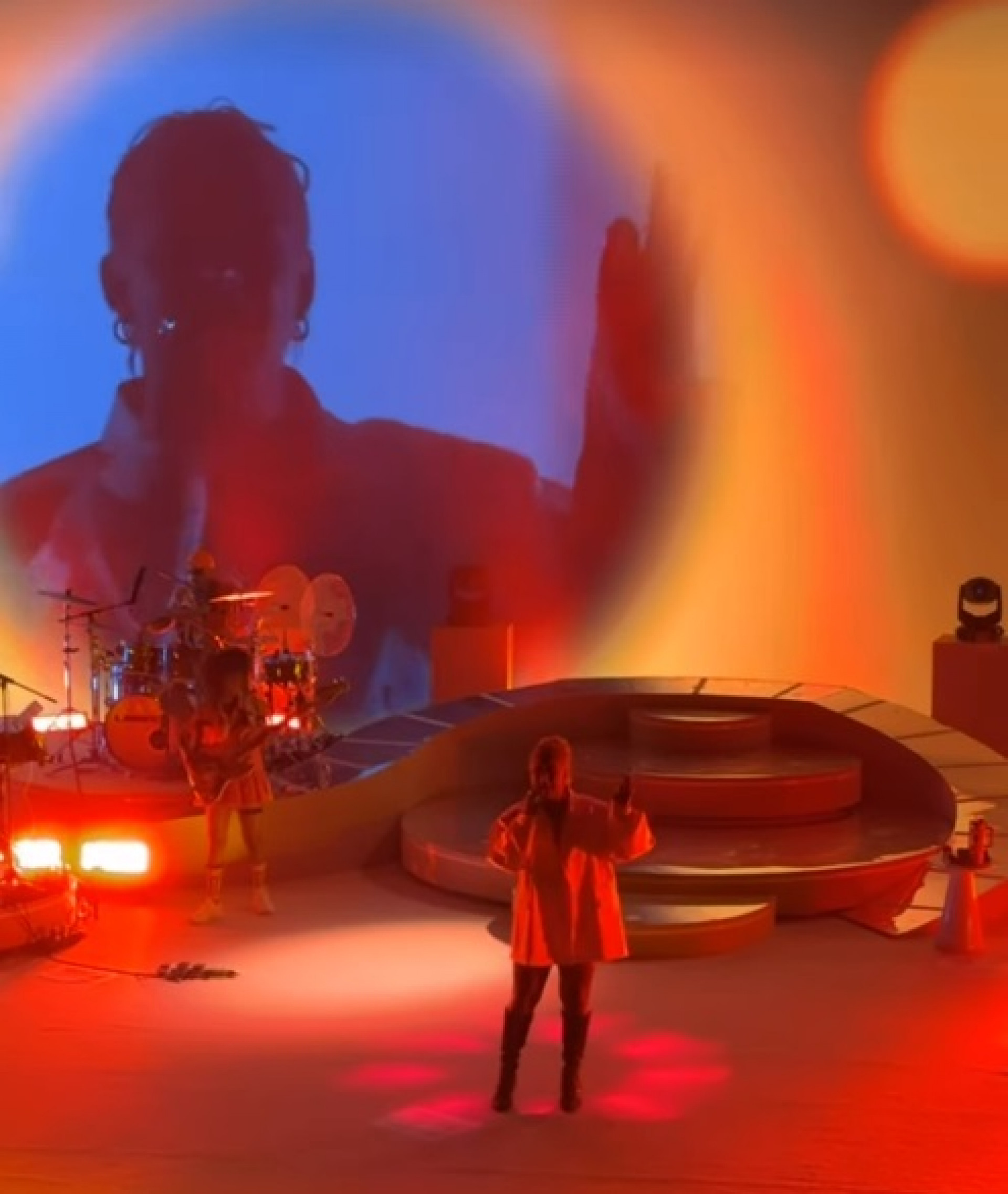 Liniker faz show no Rio - Reprodução de vídeo