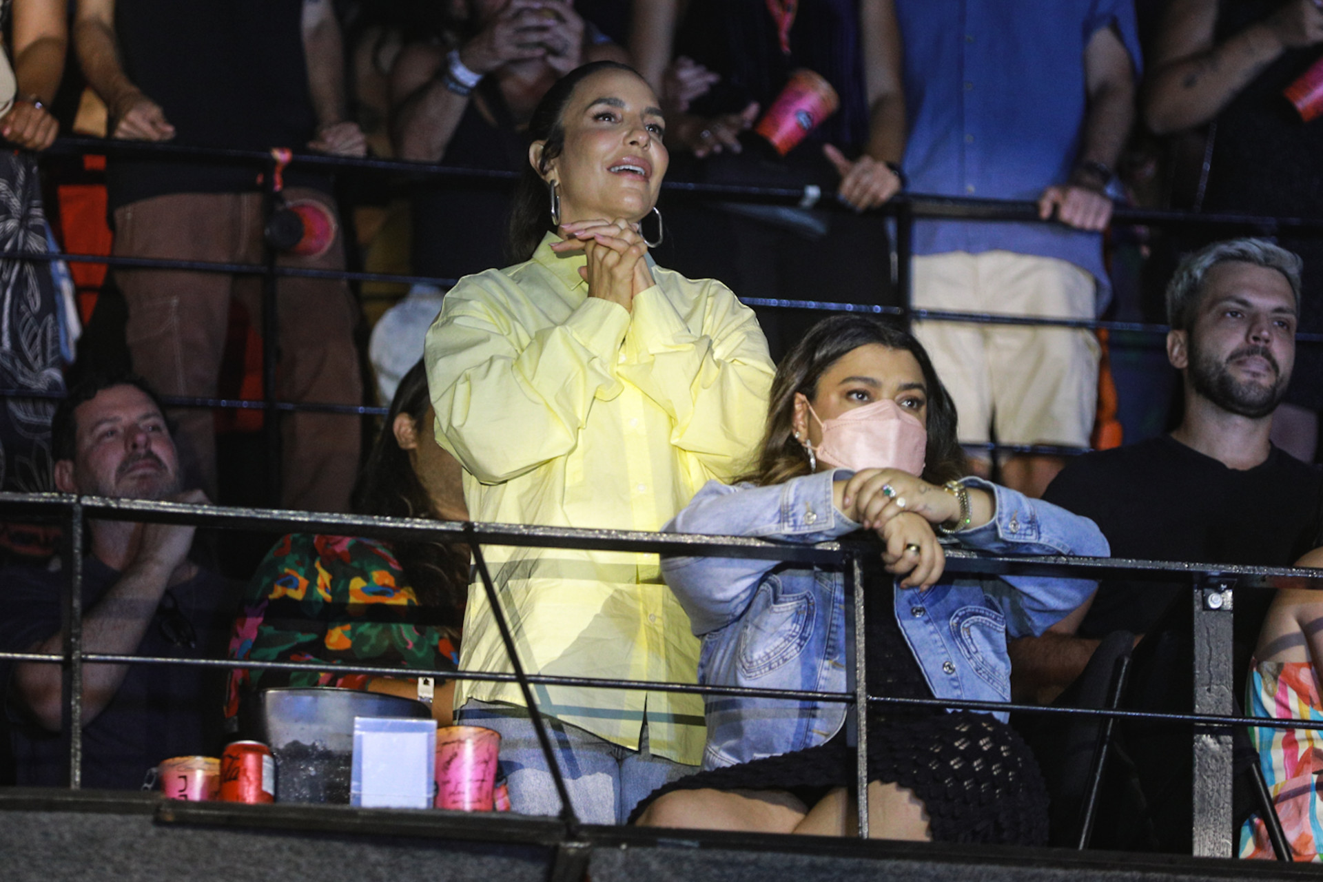 Preta Gil e Ivete Sangalo prestigiam show de Liniker -  
