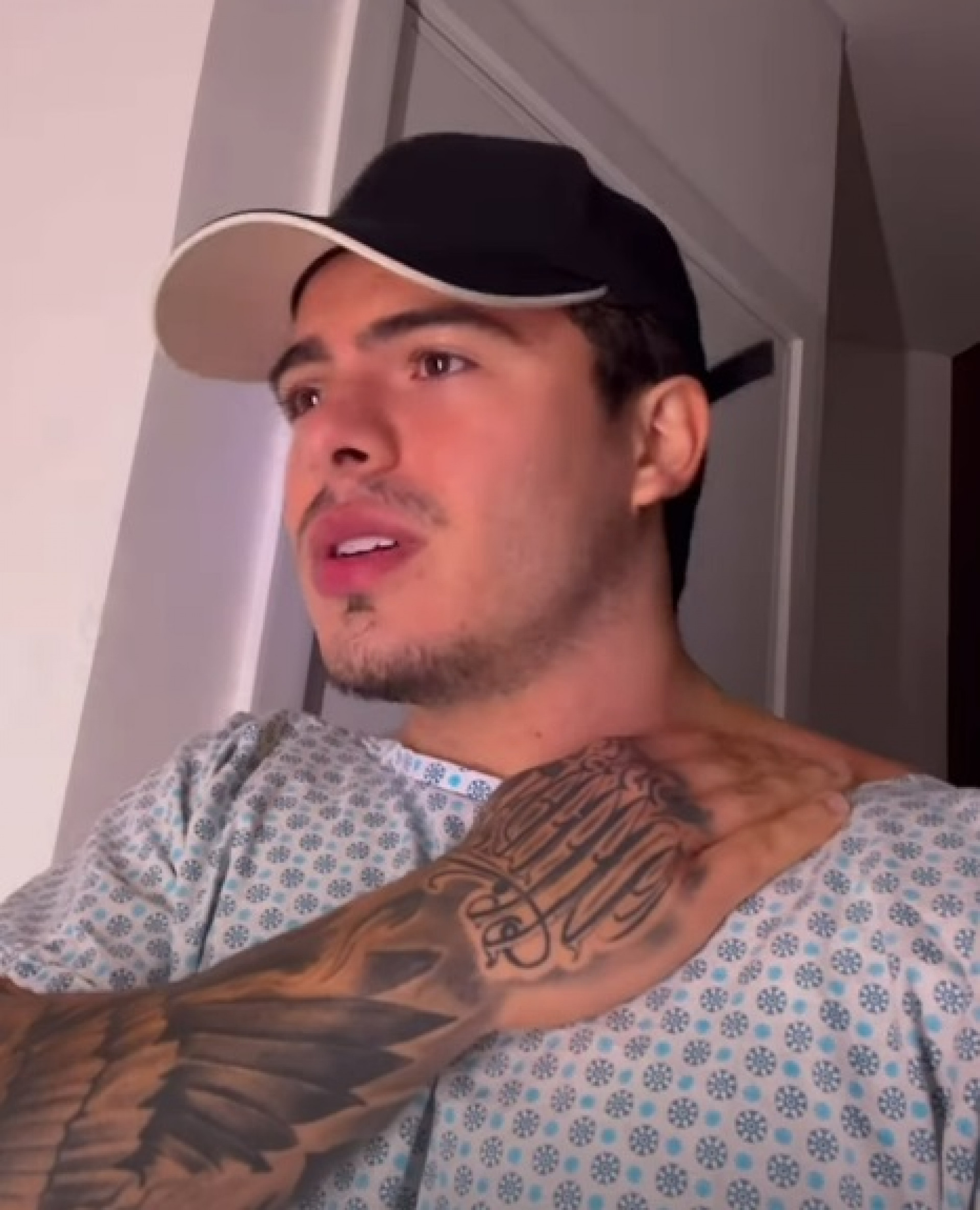 Thomaz Costa - Reprodução de vídeo