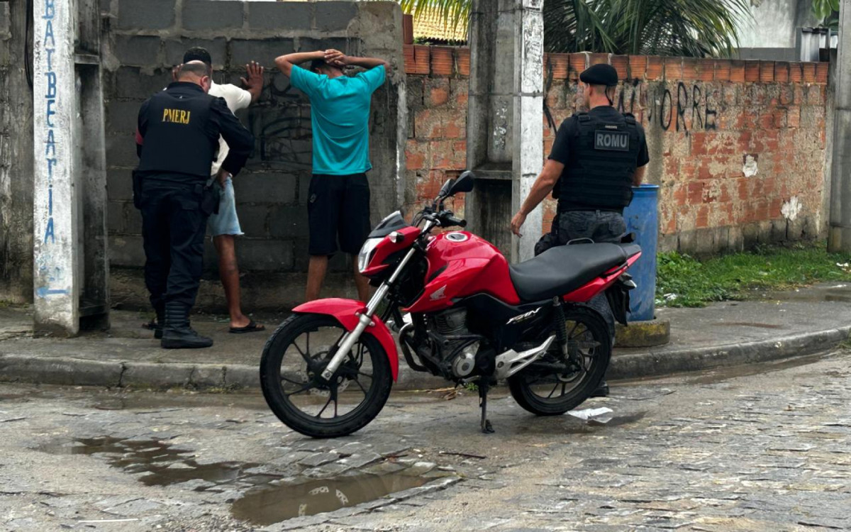 Agentes em operação no Loteamento São João, fortalecendo a segurança em Barra de São João