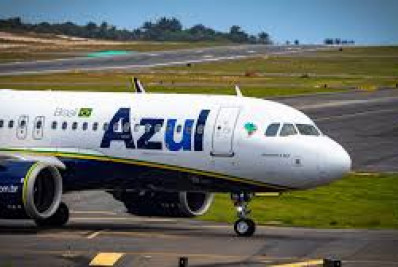 Homem é preso por suspeita de estupro de adolescente durante voo da Azul de SP para Belém