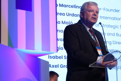 Niterói recebe visitantes de diversos países na Feira Tomorrow Blue Economy